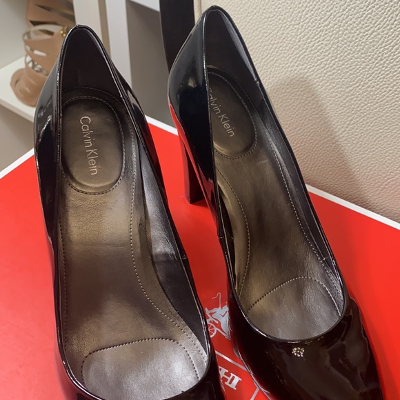 Calvin Klein Black High Heel Fairly Used like New. - Picture 4 of 8
